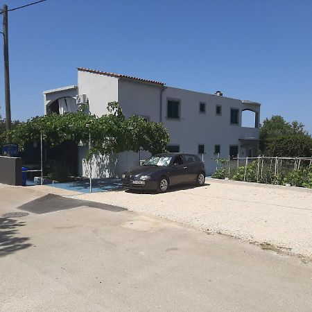 Apartments Borna Drage Luaran gambar