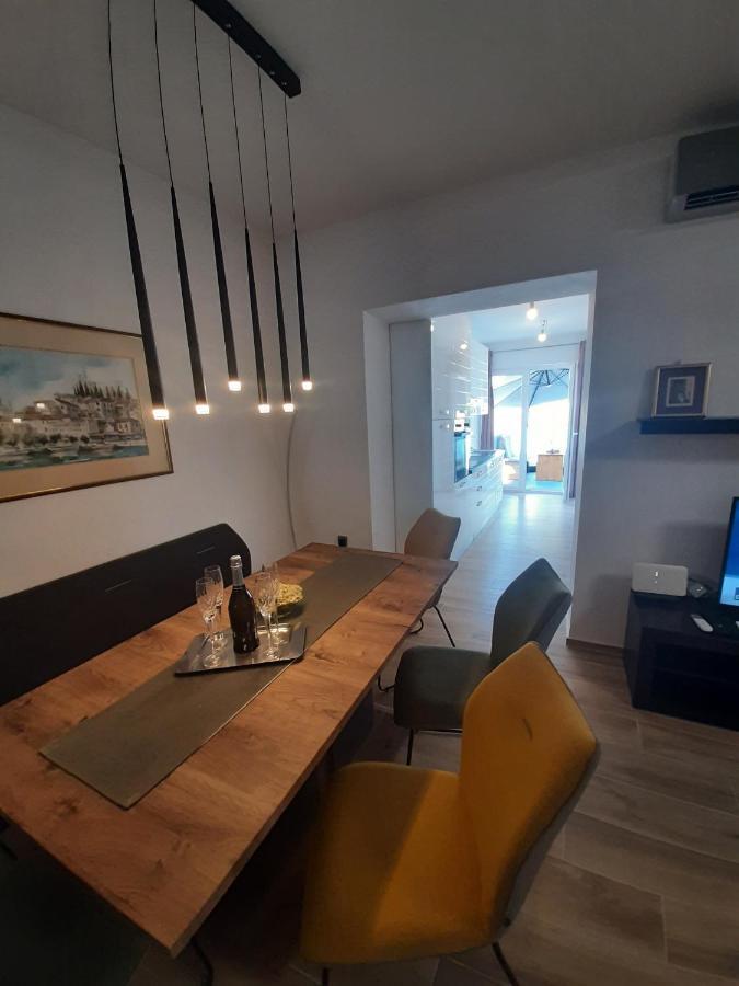 Apartments Borna Drage Luaran gambar